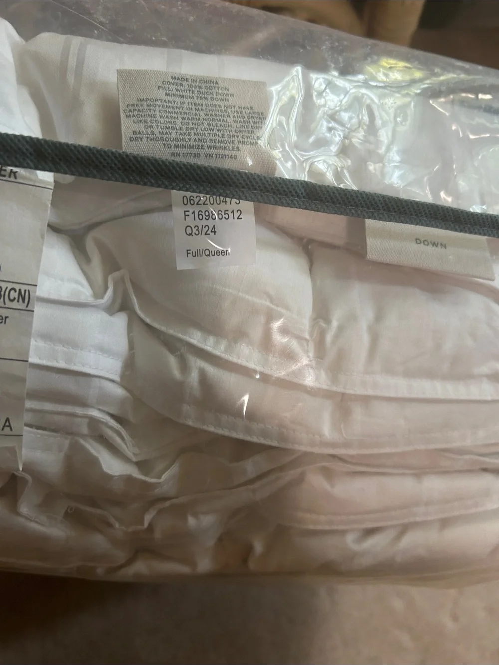Casaluna F/ Q All Season Premium Down Comforter -